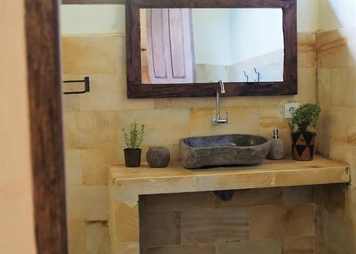 Cozy Private In Penestanan Villa