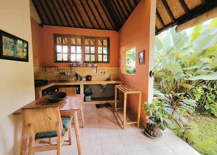 Cozy Private In Penestanan Villa *